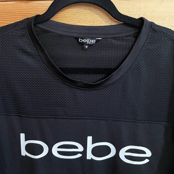 bebe sport crop football style short sleeve top Medium - Picture 3 of 5